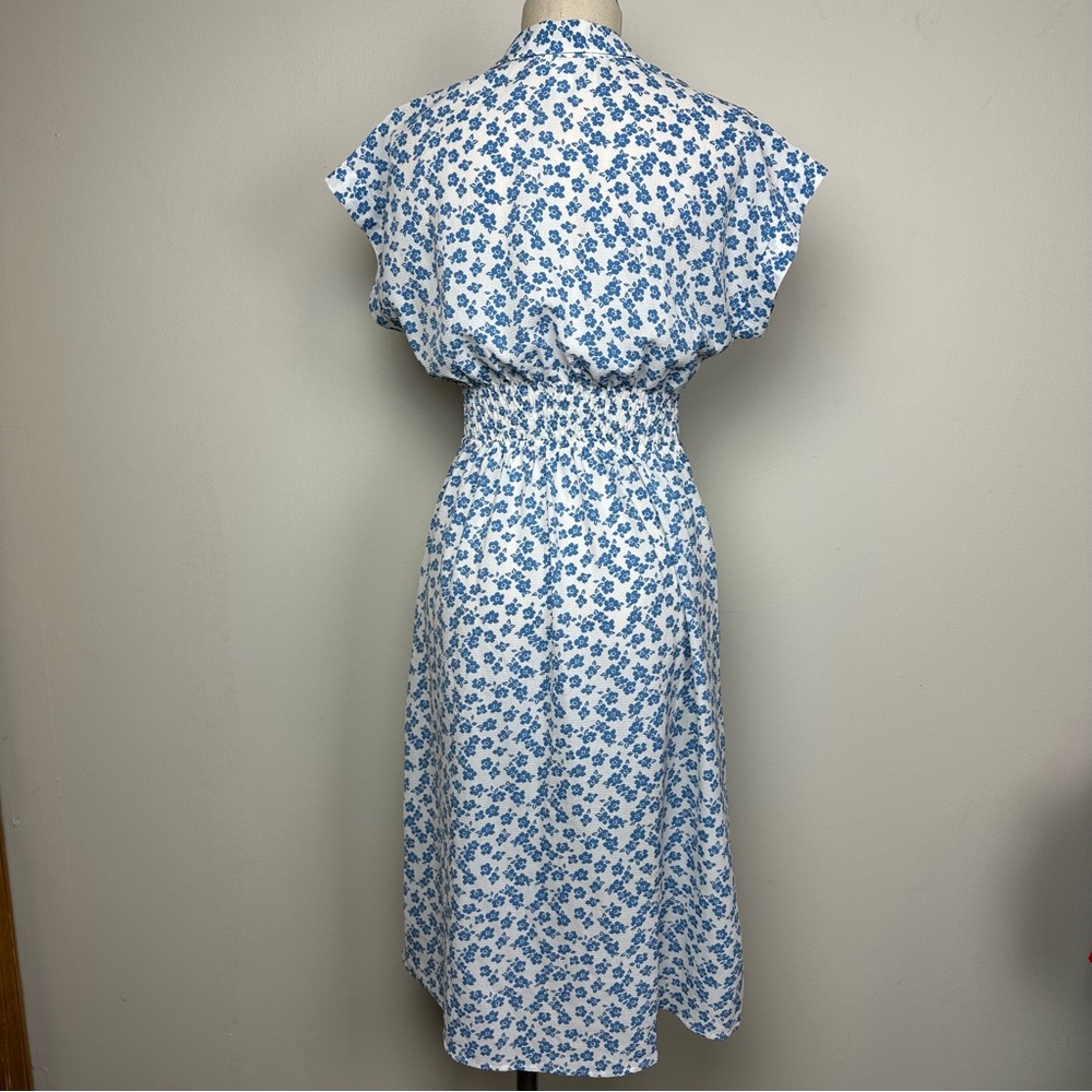 Monteau White and Blue Floral Dress - Picture 7 of 10